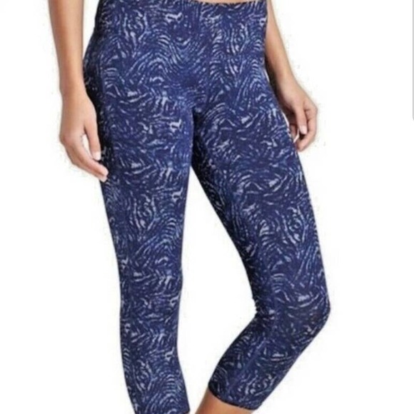 Pants - Athleta Zebra Chaturanga Cropped Legging